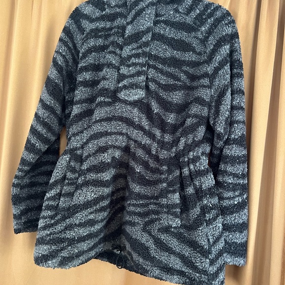 VARLEY Whitfield hooded pullover black zebra size Medium - Picture 4 of 8